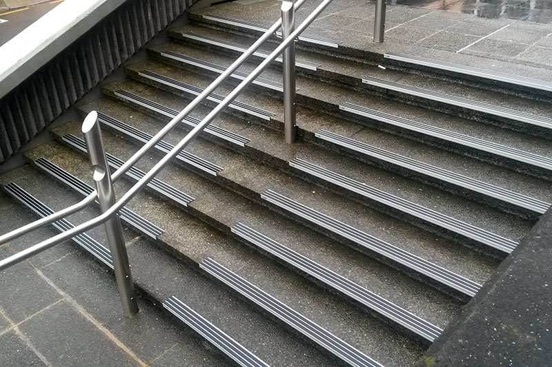 Non Slip Stair Treads to Prevent Falling From Stairs